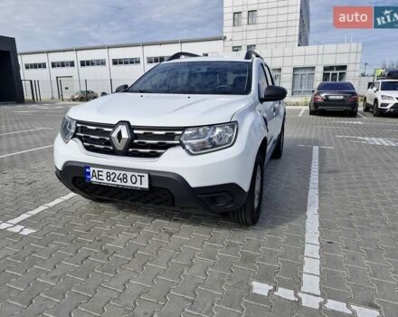 Белый Рено Дастер, объемом двигателя 1.6 л и пробегом 107 тыс. км за 13000 $, фото 1 на Automoto.ua