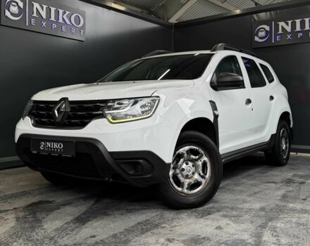 Белый Рено Дастер, объемом двигателя 1.5 л и пробегом 181 тыс. км за 14000 $, фото 1 на Automoto.ua