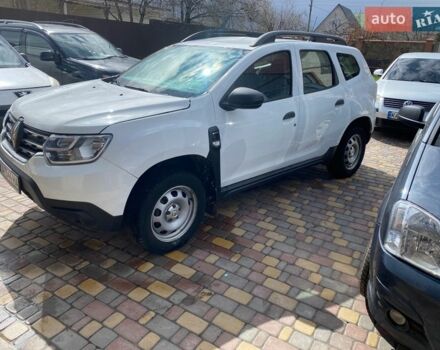 Белый Рено Дастер, объемом двигателя 1.6 л и пробегом 59 тыс. км за 9999 $, фото 1 на Automoto.ua