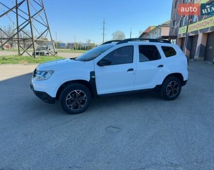 Белый Рено Дастер, объемом двигателя 1.46 л и пробегом 147 тыс. км за 13900 $, фото 1 на Automoto.ua