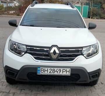 Белый Рено Дастер, объемом двигателя 1.6 л и пробегом 48 тыс. км за 14800 $, фото 1 на Automoto.ua