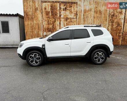 Белый Рено Дастер, объемом двигателя 1.5 л и пробегом 140 тыс. км за 16100 $, фото 1 на Automoto.ua