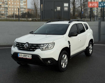 Белый Рено Дастер, объемом двигателя 1.6 л и пробегом 28 тыс. км за 16800 $, фото 1 на Automoto.ua