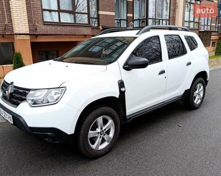 Белый Рено Дастер, объемом двигателя 1.6 л и пробегом 58 тыс. км за 16200 $, фото 1 на Automoto.ua