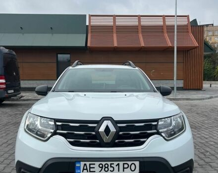 Белый Рено Дастер, объемом двигателя 1.6 л и пробегом 129 тыс. км за 13500 $, фото 1 на Automoto.ua