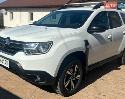 Белый Рено Дастер, объемом двигателя 1.6 л и пробегом 124 тыс. км за 16900 $, фото 1 на Automoto.ua