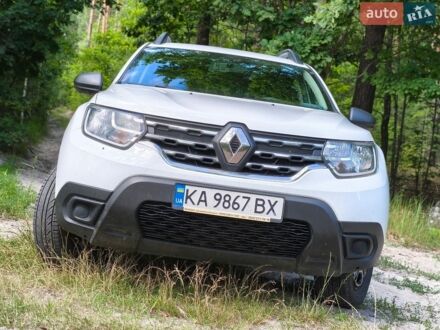Белый Рено Дастер, объемом двигателя 1.6 л и пробегом 102 тыс. км за 14190 $, фото 1 на Automoto.ua