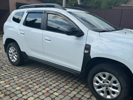 Рено Дастер 2021 в Рахове на Automoto.ua Белый Рено Дастер, объемом двигателя 1.6 л и пробегом 66 тыс. км за 17000 $, фото 1 на Automoto.ua