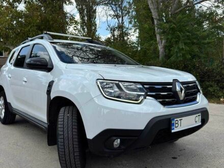 Белый Рено Дастер, объемом двигателя 1.5 л и пробегом 130 тыс. км за 19500 $, фото 1 на Automoto.ua