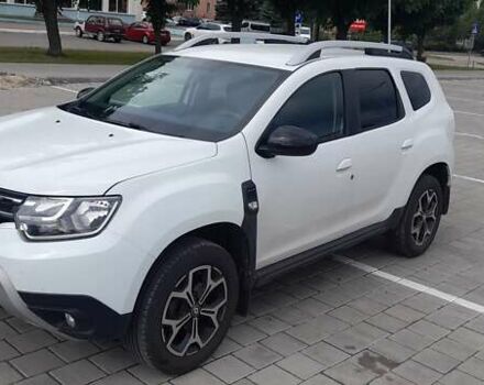 Белый Рено Дастер, объемом двигателя 1.6 л и пробегом 24 тыс. км за 16700 $, фото 1 на Automoto.ua