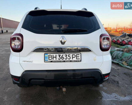 Белый Рено Дастер, объемом двигателя 1.5 л и пробегом 137 тыс. км за 16000 $, фото 1 на Automoto.ua