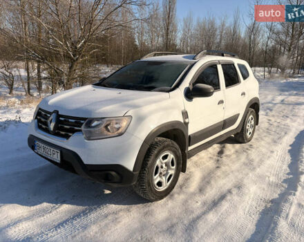 Белый Рено Дастер, объемом двигателя 1.6 л и пробегом 75 тыс. км за 12999 $, фото 1 на Automoto.ua