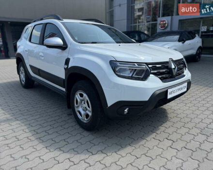 Белый Рено Дастер, объемом двигателя 1.6 л и пробегом 5 тыс. км за 17900 $, фото 1 на Automoto.ua