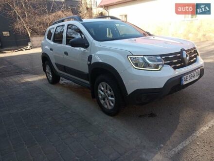 Рено Дастер 2022 в Кривом Роге на Automoto.ua Белый Рено Дастер, объемом двигателя 1.5 л и пробегом 47 тыс. км за 18300 $, фото 1 на Automoto.ua