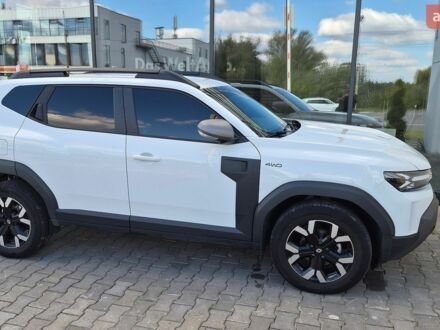 Белый Рено Дастер, объемом двигателя 1.2 л и пробегом 40 тыс. км за 20500 $, фото 1 на Automoto.ua