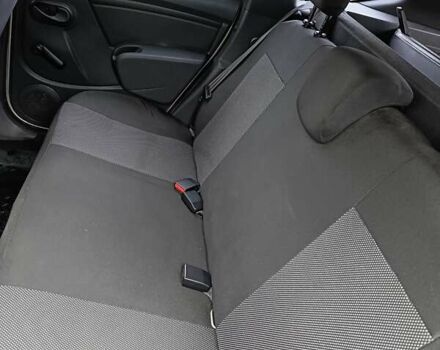 Бежевий Рено Дастер, об'ємом двигуна 1.6 л та пробігом 66 тис. км за 10000 $, фото 12 на Automoto.ua