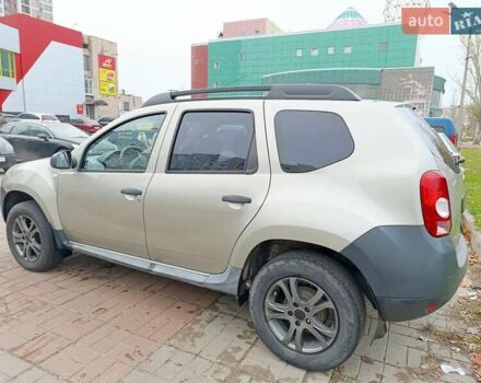 Бежевий Рено Дастер, об'ємом двигуна 1.6 л та пробігом 66 тис. км за 10000 $, фото 9 на Automoto.ua