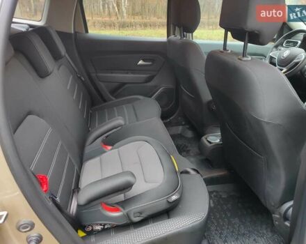 Бежевий Рено Дастер, об'ємом двигуна 1.46 л та пробігом 75 тис. км за 23800 $, фото 16 на Automoto.ua