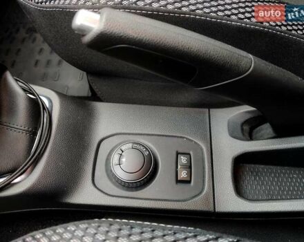 Бежевий Рено Дастер, об'ємом двигуна 1.46 л та пробігом 75 тис. км за 23800 $, фото 24 на Automoto.ua