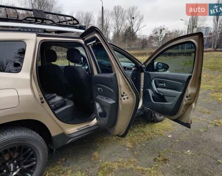 Бежевий Рено Дастер, об'ємом двигуна 1.46 л та пробігом 75 тис. км за 23800 $, фото 11 на Automoto.ua