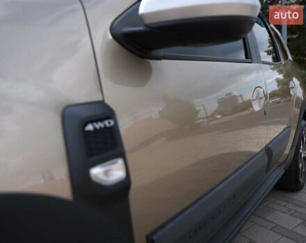 Бежевий Рено Дастер, об'ємом двигуна 1.6 л та пробігом 160 тис. км за 16800 $, фото 4 на Automoto.ua