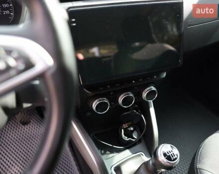 Бежевий Рено Дастер, об'ємом двигуна 1.6 л та пробігом 160 тис. км за 16800 $, фото 21 на Automoto.ua