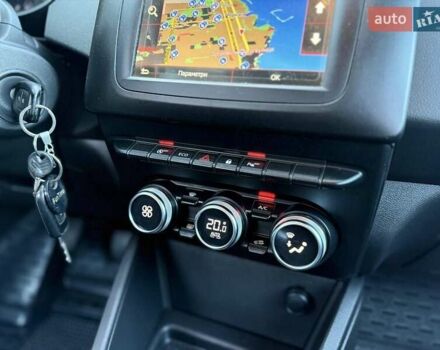 Бежевий Рено Дастер, об'ємом двигуна 1.5 л та пробігом 87 тис. км за 15900 $, фото 26 на Automoto.ua