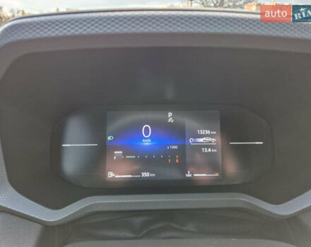 Рено Дастер 2025 в Кропивницком (Кировограде) на Automoto.ua Бежевый Рено Дастер, объемом двигателя 1.33 л и пробегом 13 тыс. км за 24500 $, фото 13 на Automoto.ua