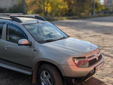 Бежевый Рено Дастер, объемом двигателя 1.6 л и пробегом 120 тыс. км за 8000 $, фото 1 на Automoto.ua