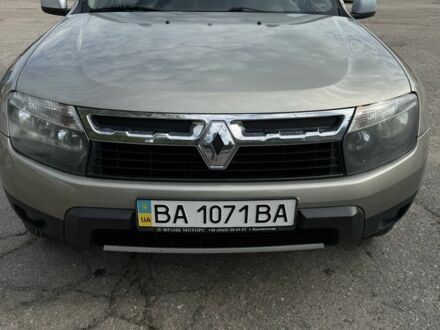 Рено Дастер 2013 в Кропивницком (Кировограде) на Automoto.ua Бежевый Рено Дастер, объемом двигателя 1.5 л и пробегом 247 тыс. км за 9400 $, фото 1 на Automoto.ua