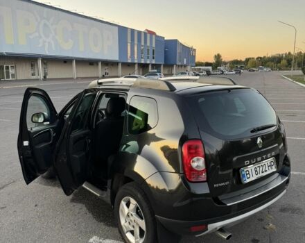 Чорний Рено Дастер, об'ємом двигуна 1.6 л та пробігом 205 тис. км за 8123 $, фото 5 на Automoto.ua