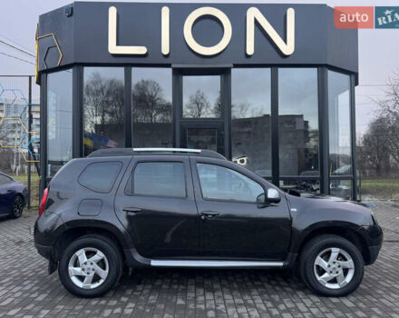 Черный Рено Дастер, объемом двигателя 1.6 л и пробегом 27 тыс. км за 11499 $, фото 3 на Automoto.ua