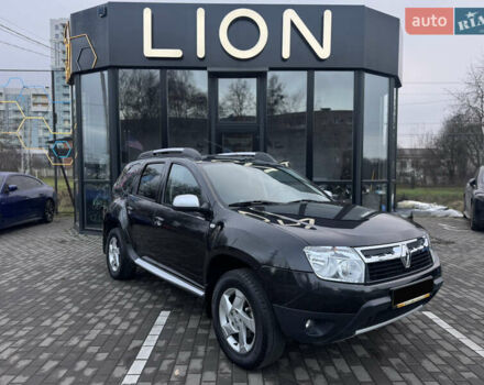 Черный Рено Дастер, объемом двигателя 1.6 л и пробегом 27 тыс. км за 11499 $, фото 2 на Automoto.ua