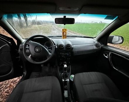 Черный Рено Дастер, объемом двигателя 1.6 л и пробегом 198 тыс. км за 6700 $, фото 1 на Automoto.ua