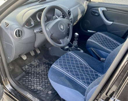 Чорний Рено Дастер, об'ємом двигуна 1.6 л та пробігом 95 тис. км за 10500 $, фото 3 на Automoto.ua