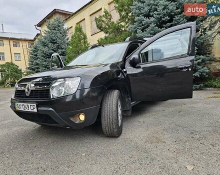 Чорний Рено Дастер, об'ємом двигуна 2 л та пробігом 150 тис. км за 9300 $, фото 4 на Automoto.ua