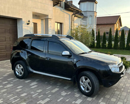 Чорний Рено Дастер, об'ємом двигуна 1.6 л та пробігом 92 тис. км за 8900 $, фото 9 на Automoto.ua