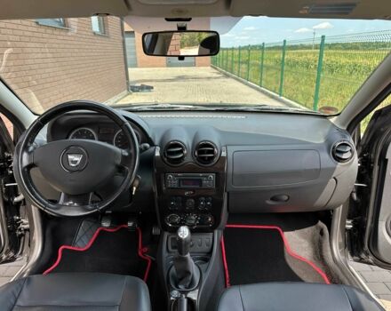 Рено Дастер 2012 в Луцке на Automoto.ua Черный Рено Дастер, объемом двигателя 1.6 л и пробегом 224 тыс. км за 9700 $, фото 16 на Automoto.ua