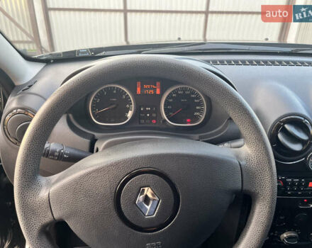 Чорний Рено Дастер, об'ємом двигуна 1.6 л та пробігом 92 тис. км за 8900 $, фото 25 на Automoto.ua