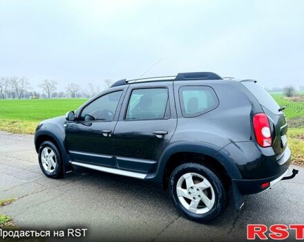 Черный Рено Дастер, объемом двигателя 1.5 л и пробегом 73 тыс. км за 12300 $, фото 4 на Automoto.ua