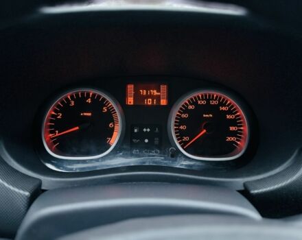 Чорний Рено Дастер, об'ємом двигуна 1.5 л та пробігом 73 тис. км за 12300 $, фото 6 на Automoto.ua