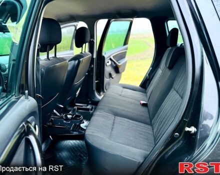 Черный Рено Дастер, объемом двигателя 1.5 л и пробегом 73 тыс. км за 12300 $, фото 10 на Automoto.ua