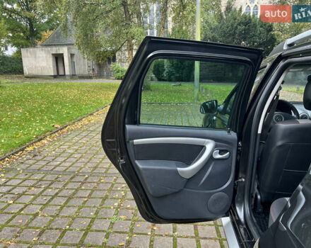 Черный Рено Дастер, объемом двигателя 1.6 л и пробегом 140 тыс. км за 9200 $, фото 14 на Automoto.ua