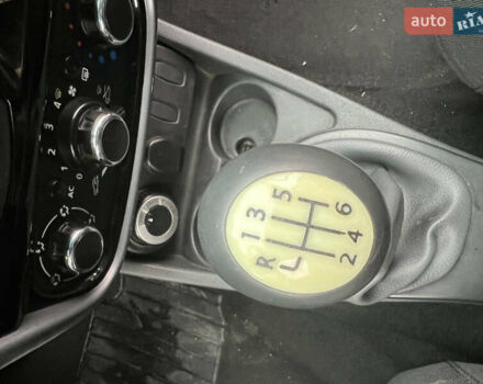 Черный Рено Дастер, объемом двигателя 1.46 л и пробегом 198 тыс. км за 7999 $, фото 15 на Automoto.ua