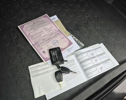 Чорний Рено Дастер, об'ємом двигуна 1.6 л та пробігом 71 тис. км за 11750 $, фото 13 на Automoto.ua