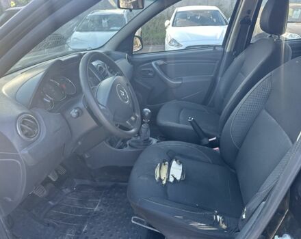 Черный Рено Дастер, объемом двигателя 1.5 л и пробегом 205 тыс. км за 8300 $, фото 5 на Automoto.ua