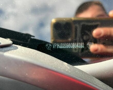 Черный Рено Дастер, объемом двигателя 1.5 л и пробегом 89 тыс. км за 15999 $, фото 22 на Automoto.ua