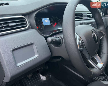 Черный Рено Дастер, объемом двигателя 1.5 л и пробегом 77 тыс. км за 15400 $, фото 5 на Automoto.ua