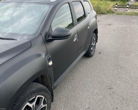 Черный Рено Дастер, объемом двигателя 1.46 л и пробегом 350 тыс. км за 12800 $, фото 6 на Automoto.ua