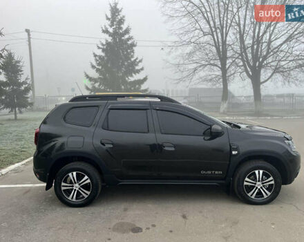 Черный Рено Дастер, объемом двигателя 1.5 л и пробегом 77 тыс. км за 15400 $, фото 7 на Automoto.ua